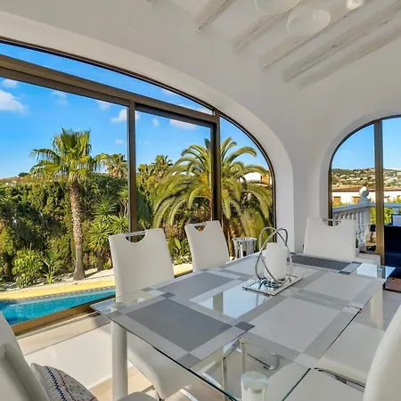 Casa Bendita - By Aldertons *